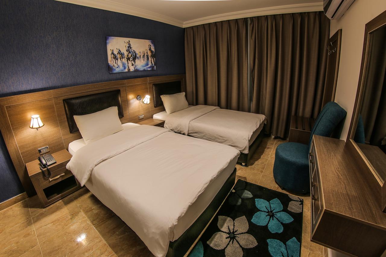 Ibiza Hotel Amman Eksteriør bilde